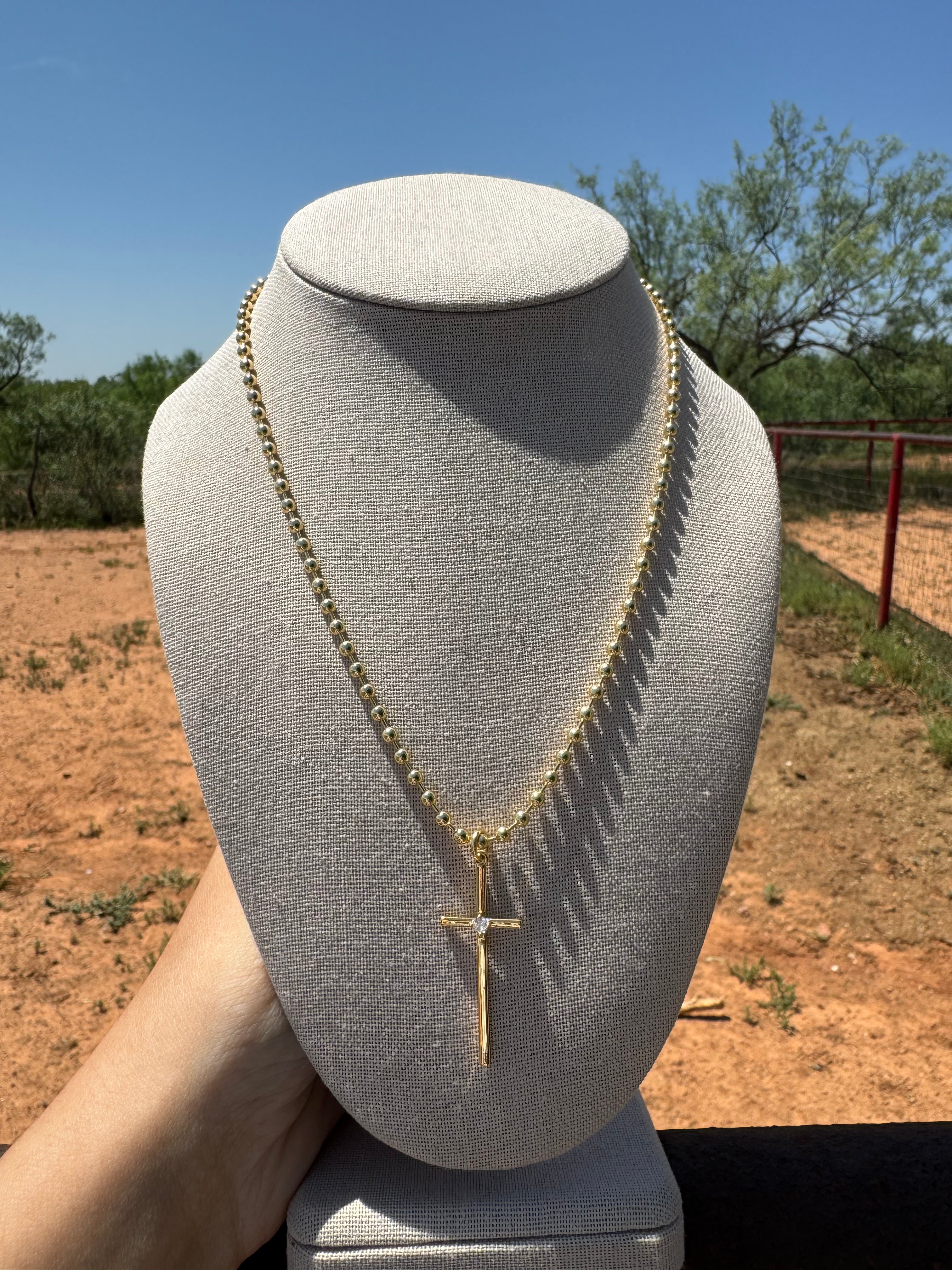 Dainty Cross